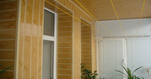 korichnevaya_vagonka_dlya_naruzhnyx_rabot_4